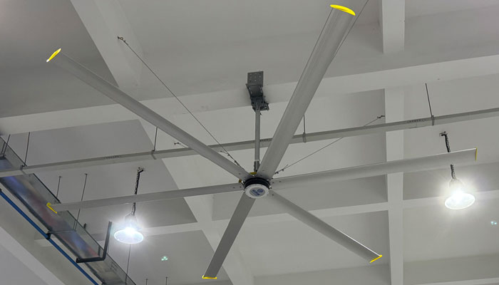 钢结构厂房降温方案